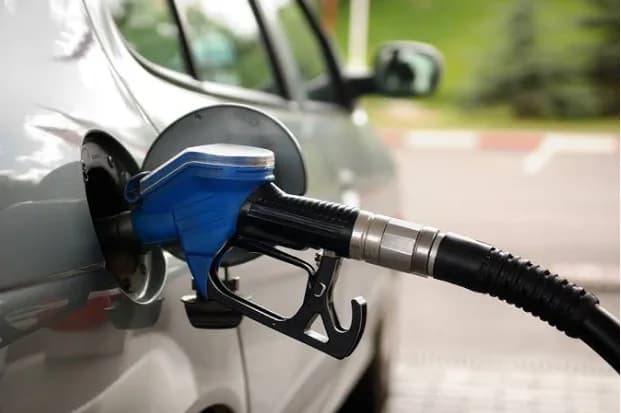 Le pétrole : simple produit chimique ou ressource de pouvoir ?
